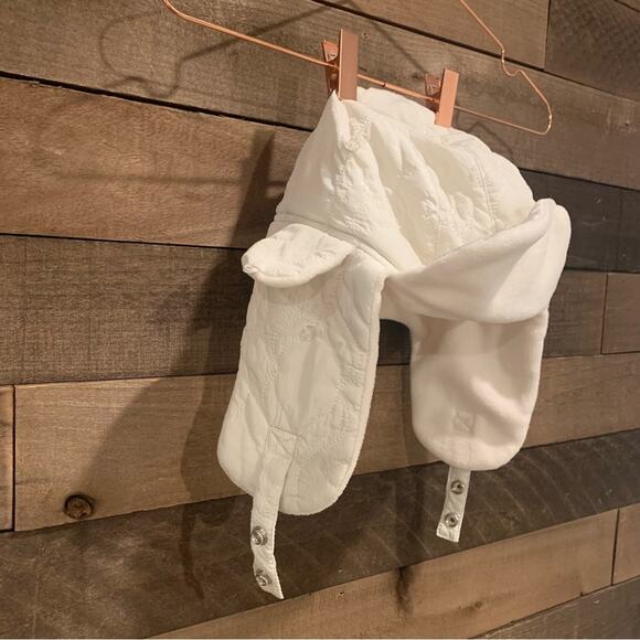 Fabletics Women's Quilted Aviator Hat in Egret White - Picture 5 of 12